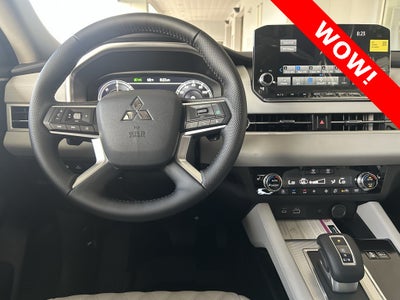 2025 Mitsubishi Outlander Plug-In Hybrid SEL