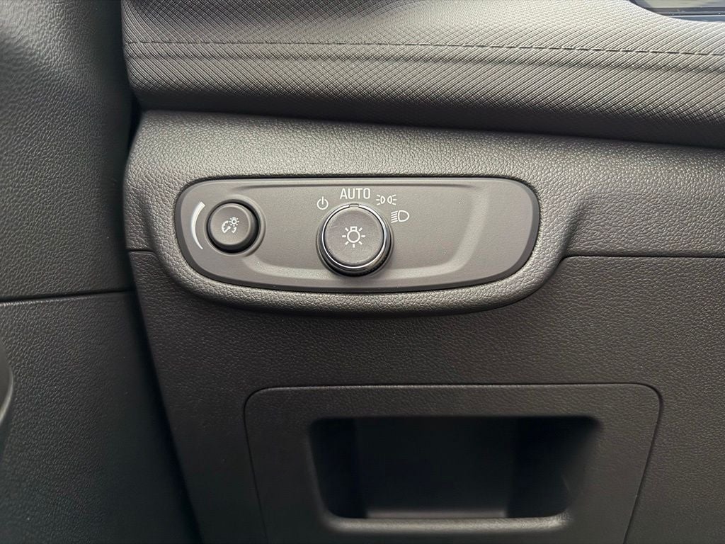 2025 Chevrolet Trailblazer LS