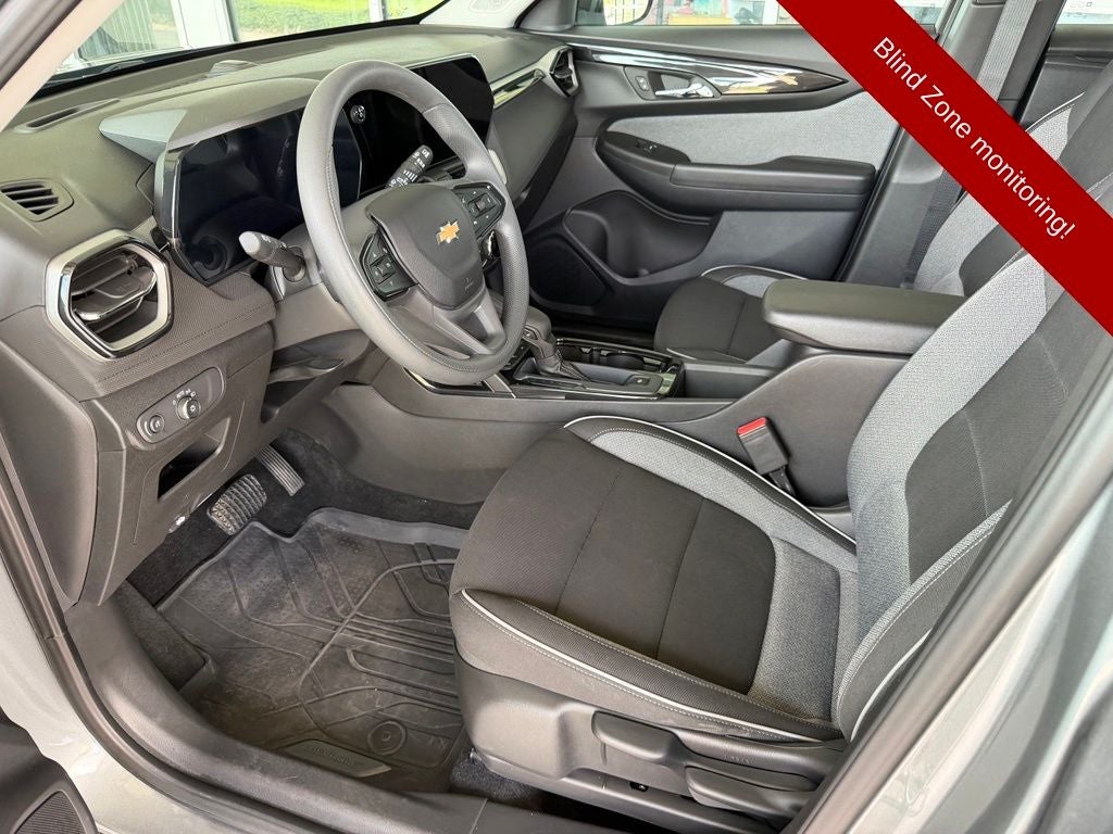 2025 Chevrolet Trailblazer LS