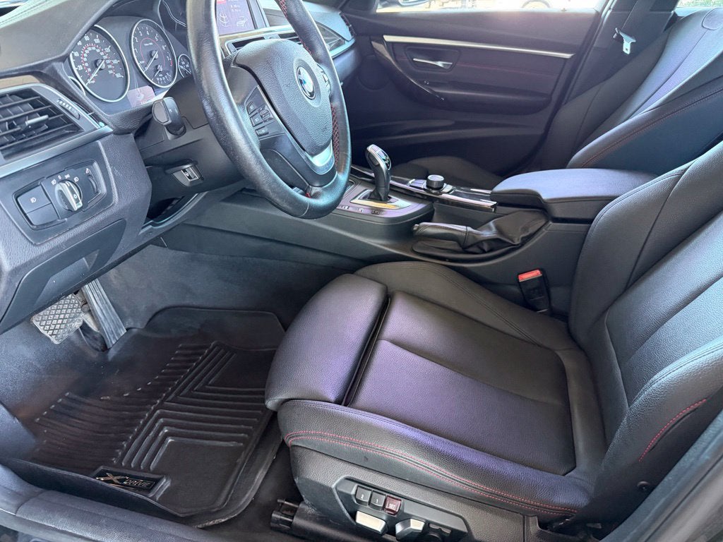2018 BMW 3 Series 330i xDrive
