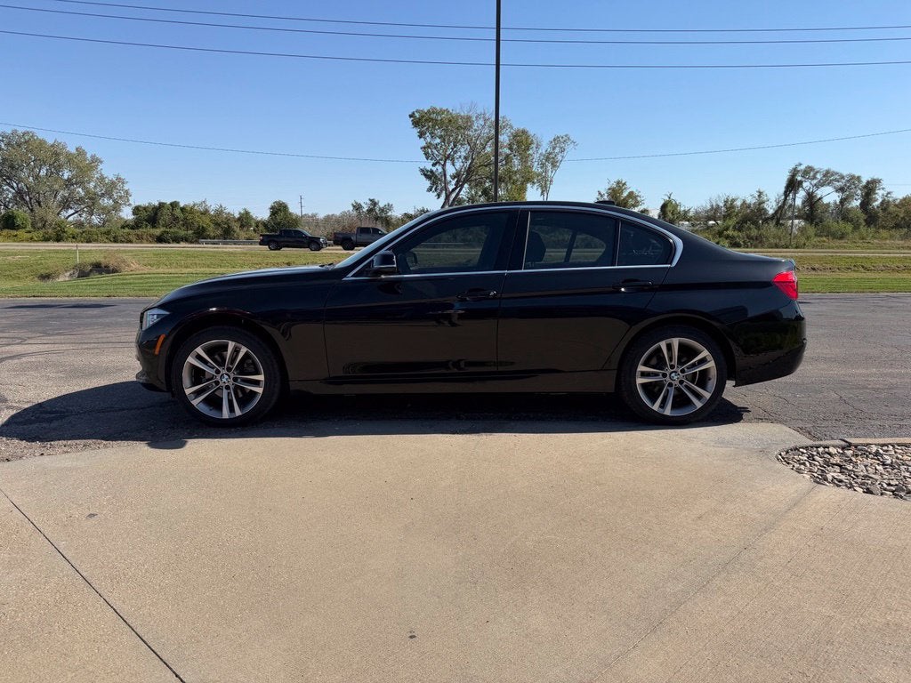 2018 BMW 3 Series 330i xDrive