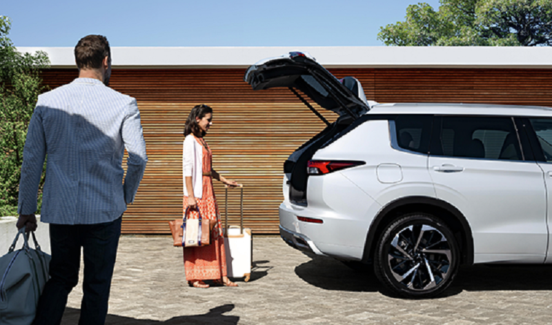 2023 Outlander | Murdock Mitsubishi in Manhattan KS